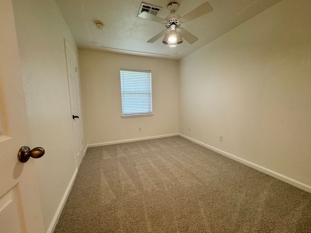 704 Chisholm Trail, Denton, TX 76209