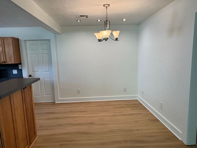 704 Chisholm Trail, Denton, TX 76209