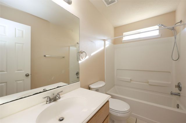 13684 Bighorn Trail, Willis, TX 77378