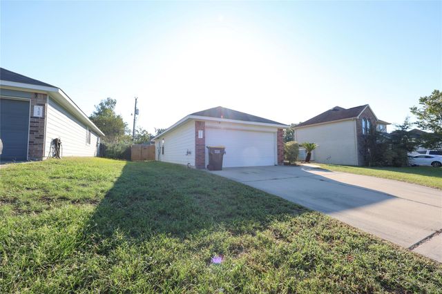 13684 Bighorn Trail, Willis, TX 77378