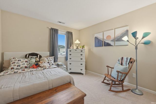 7520 Bowlander Way, Fort Wayne, IN 46835