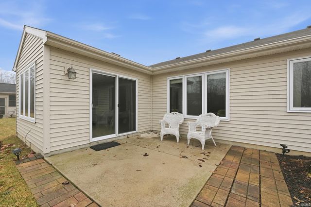 7520 Bowlander Way, Fort Wayne, IN 46835