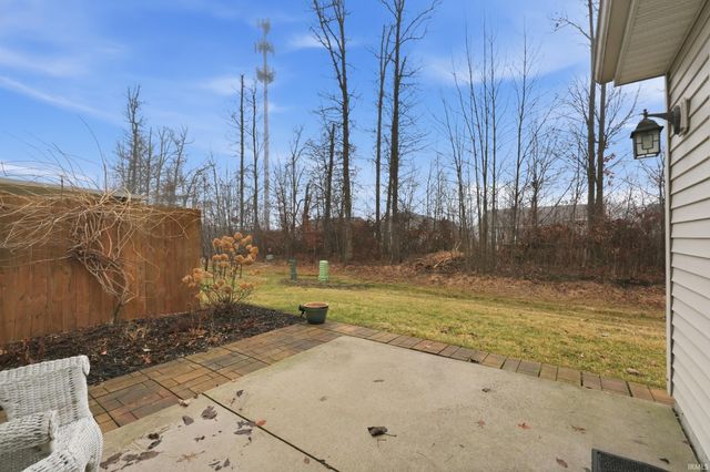 7520 Bowlander Way, Fort Wayne, IN 46835