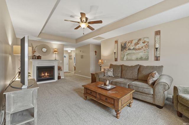 7520 Bowlander Way, Fort Wayne, IN 46835