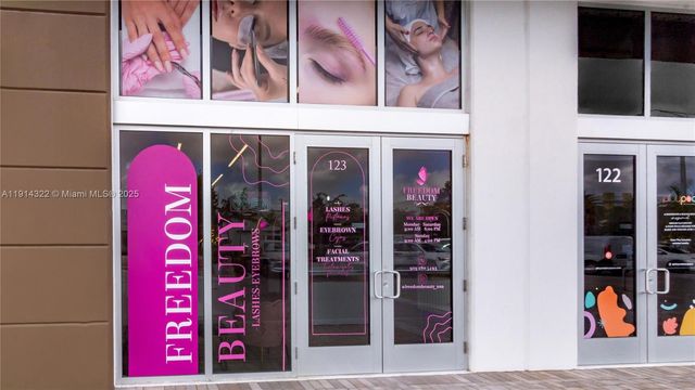 10890 NW 17th St, Doral, FL 33172