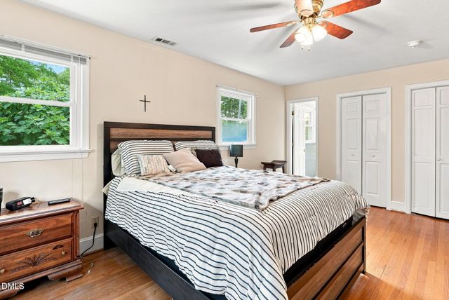1201 S Crescent Drive, Smithfield, NC 27577