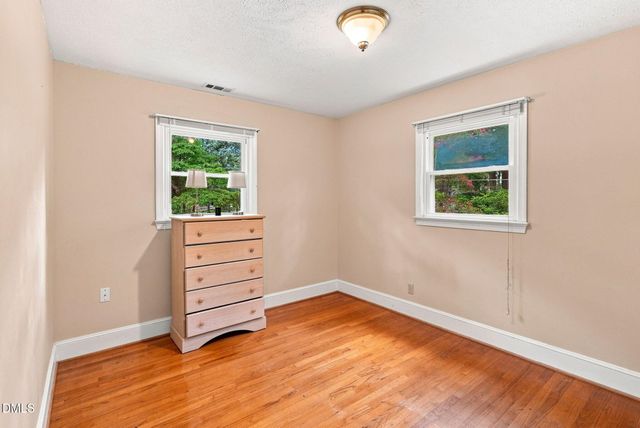 1201 S Crescent Drive, Smithfield, NC 27577