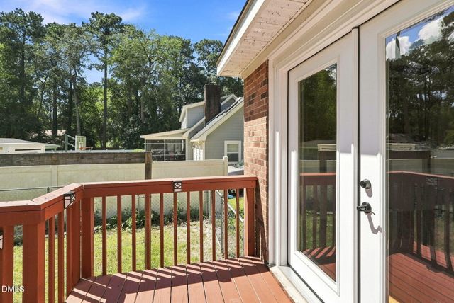 1201 S Crescent Drive, Smithfield, NC 27577