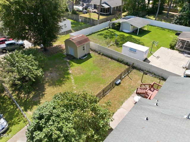 1201 S Crescent Drive, Smithfield, NC 27577
