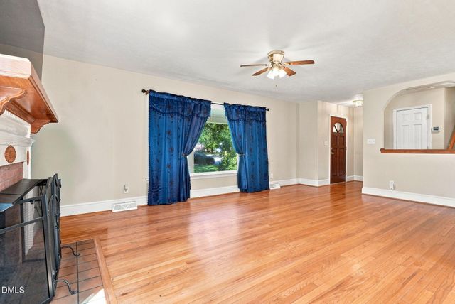 1201 S Crescent Drive, Smithfield, NC 27577