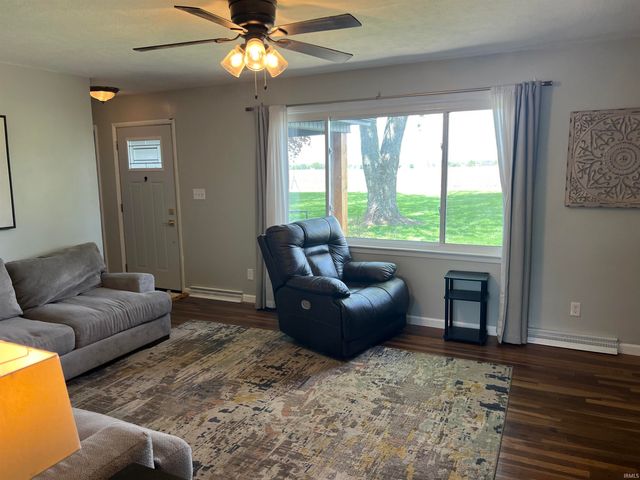 9321 W CR 400 N, Gaston, IN 47342