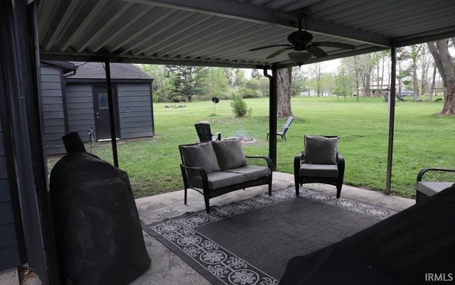 9321 W CR 400 N, Gaston, IN 47342