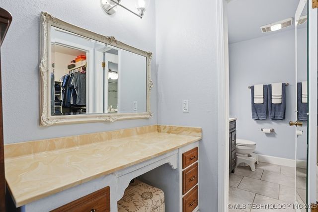 6715 E 95th Street, Tulsa, OK 74133