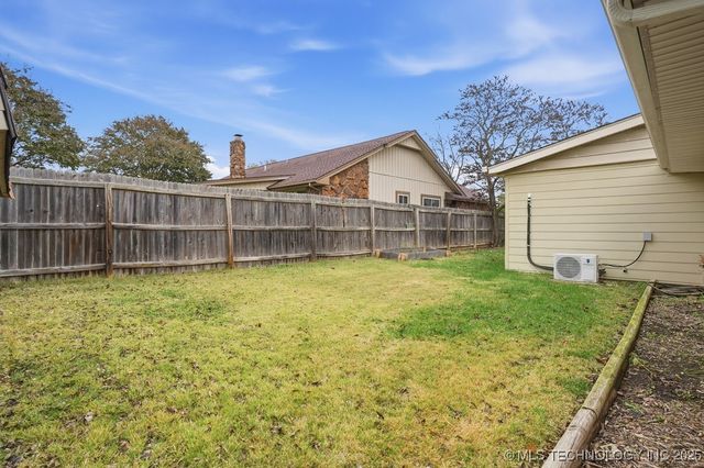 6715 E 95th Street, Tulsa, OK 74133