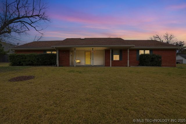 6715 E 95th Street, Tulsa, OK 74133