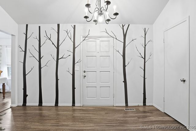 6715 E 95th Street, Tulsa, OK 74133