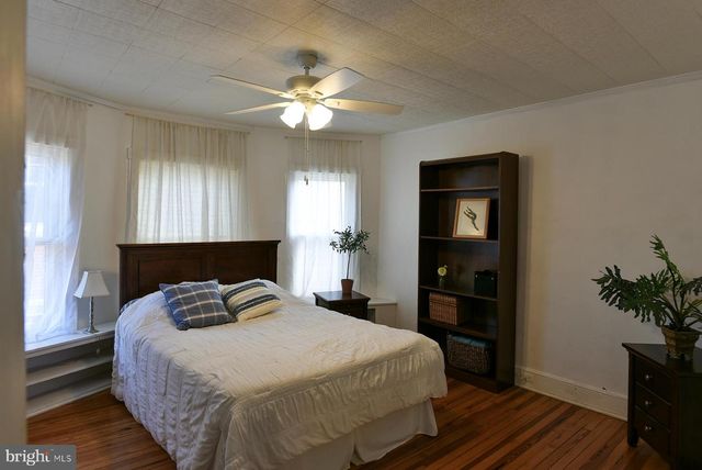 1011 HAMILTON BLVD, Hagerstown, MD 21742