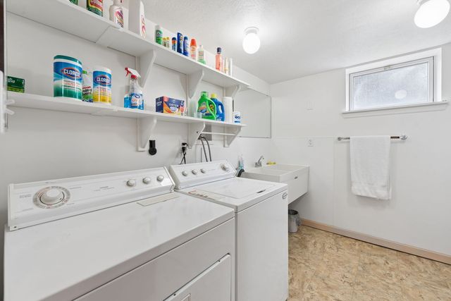 230 McNary STREET, Peters Twp, PA 15317