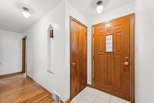 230 McNary STREET, Peters Twp, PA 15317
