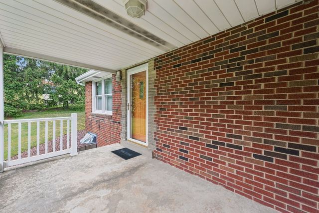 230 McNary STREET, Peters Twp, PA 15317