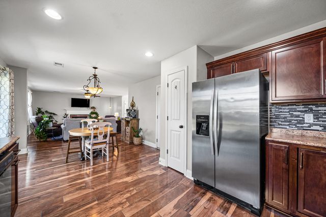 2114 Trophy Trce, Clarksville, TN 37040