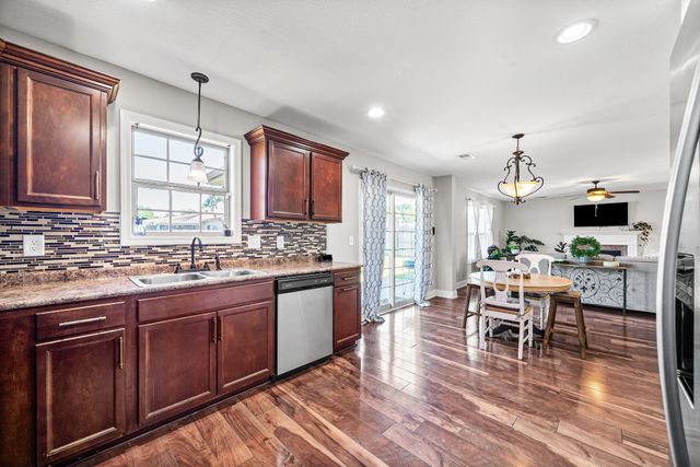 2114 Trophy Trce, Clarksville, TN 37040