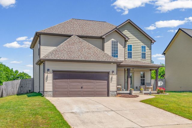2114 Trophy Trce, Clarksville, TN 37040