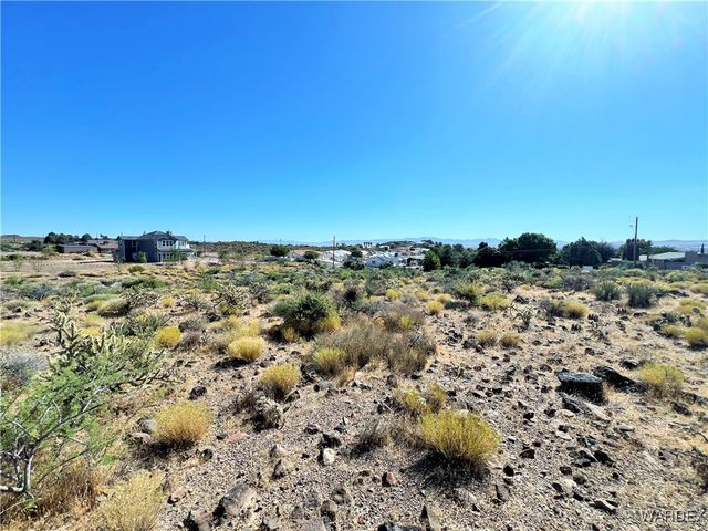 3957 N Harvard Street, Kingman, AZ 86409