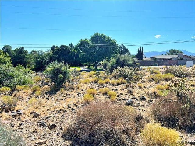 3957 N Harvard Street, Kingman, AZ 86409