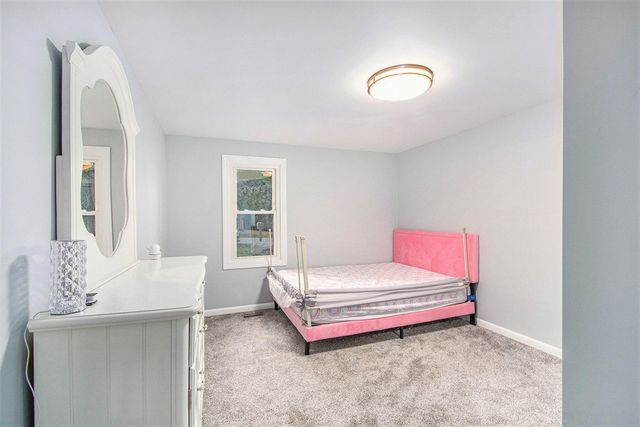 131 Gaunt Avenue, Jackson, MI 49203
