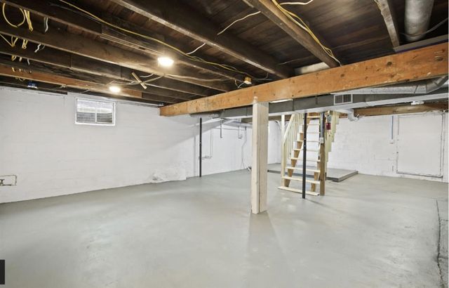 131 Gaunt Avenue, Jackson, MI 49203