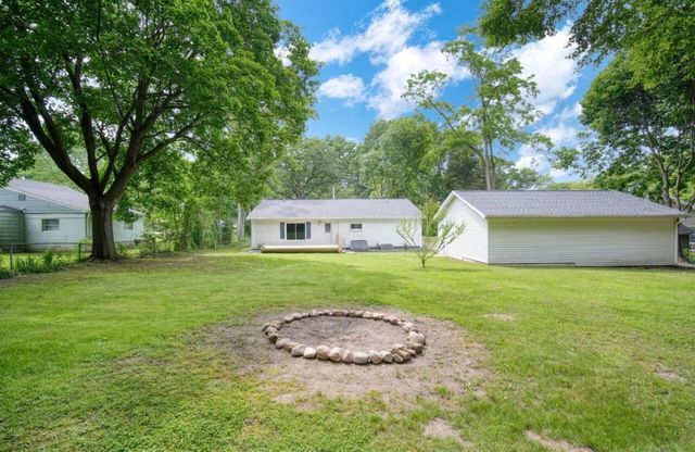 131 Gaunt Avenue, Jackson, MI 49203