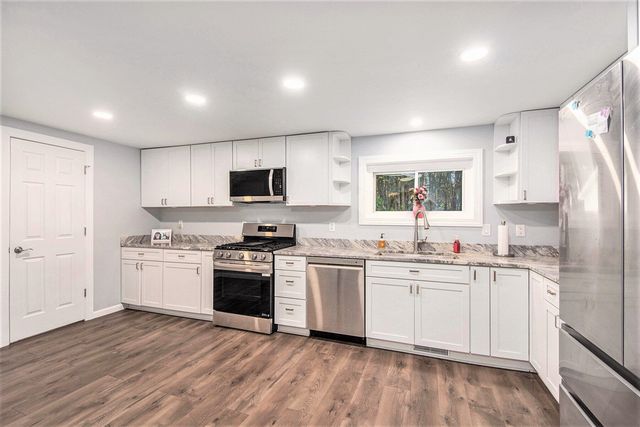 131 Gaunt Avenue, Jackson, MI 49203