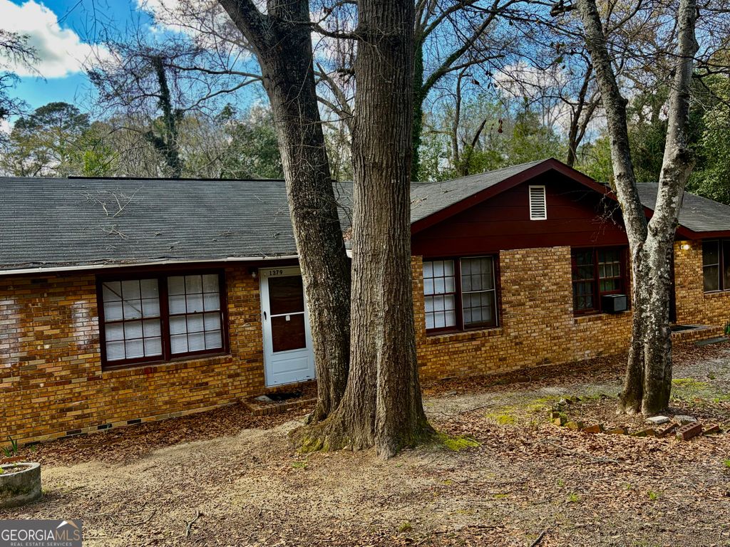 1379 Wills Place, Macon, GA 31211