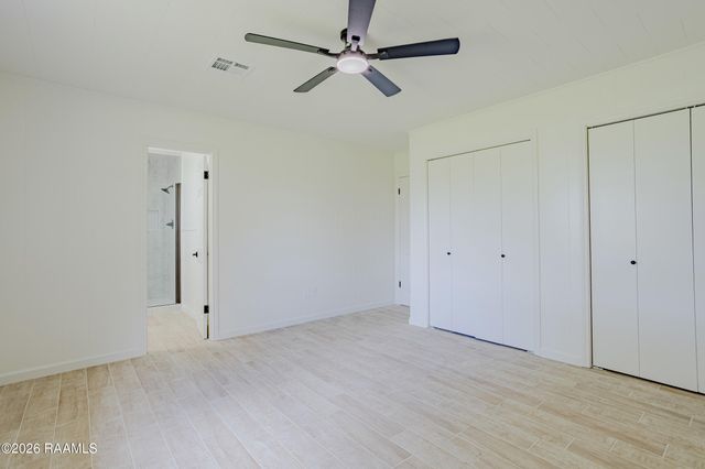 3116 Grand Point Highway, Breaux Bridge, LA 70517