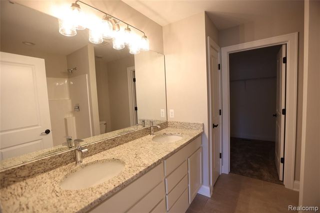 210 Canyon Creek Court 2, Howell, MI 48843