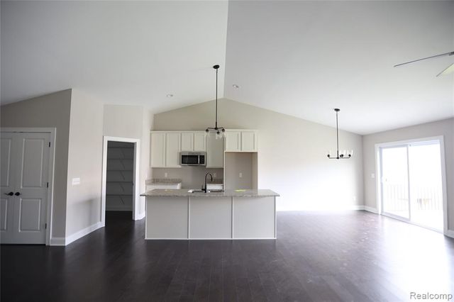210 Canyon Creek Court 2, Howell, MI 48843