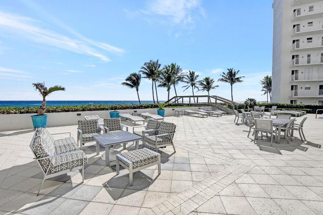 3015 S Ocean Boulevard 103, Highland Beach, FL 33487