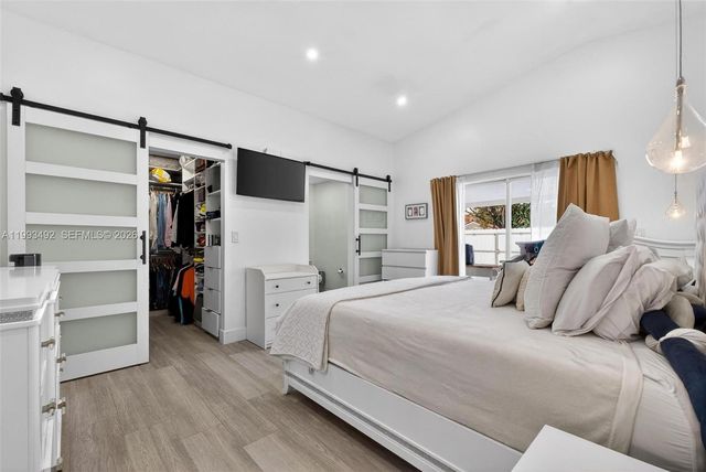 13758 SW 155th Ter, Miami, FL 33177