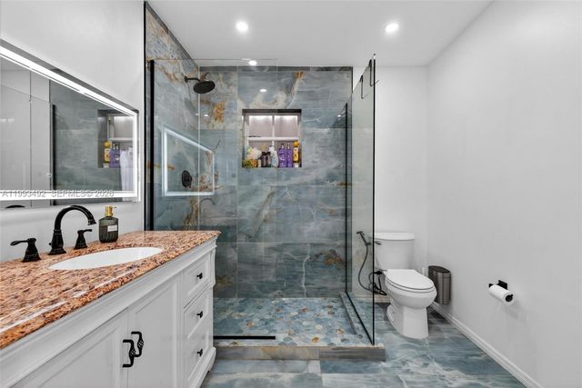 13758 SW 155th Ter, Miami, FL 33177