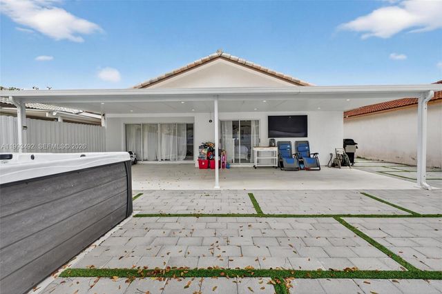 13758 SW 155th Ter, Miami, FL 33177