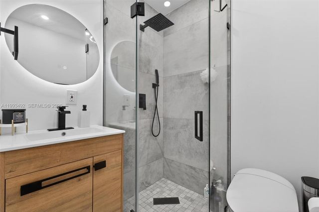 13758 SW 155th Ter, Miami, FL 33177