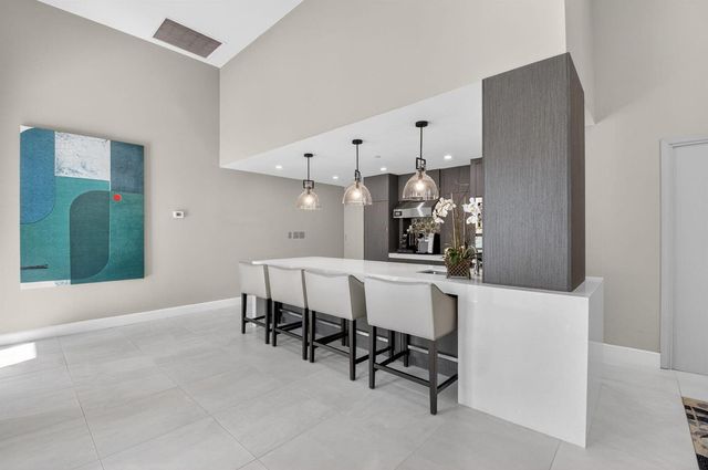 100 SE 5th Avenue Ph 7, Boca Raton, FL 33432