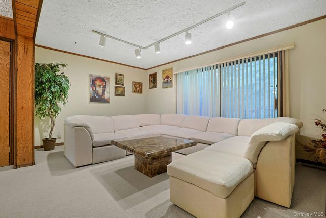 41 Heritage Drive A, New City, NY 10956