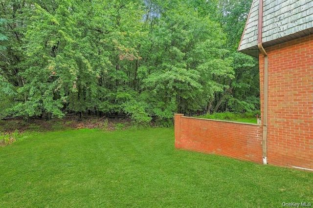 41 Heritage Drive A, New City, NY 10956