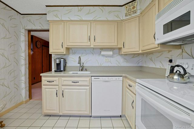 41 Heritage Drive A, New City, NY 10956