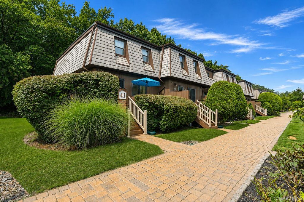 41 Heritage Drive A, New City, NY 10956 — photo 3