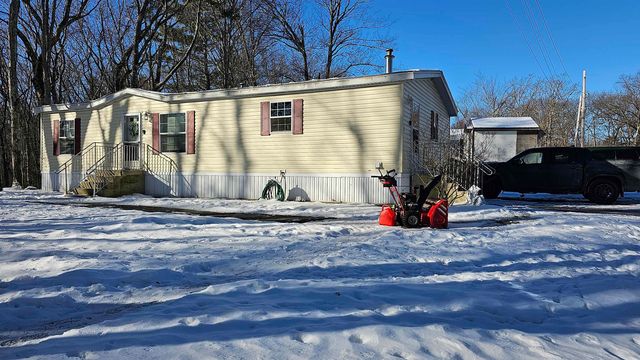 13 Atwood Street, Rochester, NH 03867