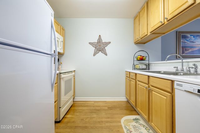 6215 Thomas Drive 121, Panama City, FL 32408