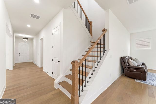 303 Tillman Pass, Woodstock, GA 30188